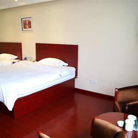 Greentree Inn Hebei Chengde Luanping Luanyang Road Xiangyuan Road Express Hotel Beiliying Exterior photo